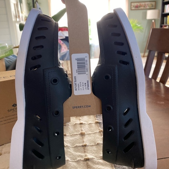 Sperry  Ao Float Black top-slider Women’s size 6 NWOT - Picture 10 of 11